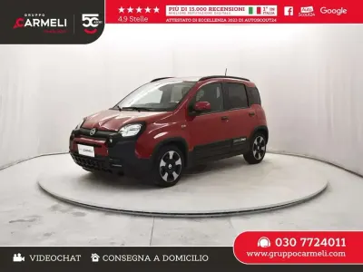 Usado Fiat Panda Cross Cross 69 HP (50 kW) 2025 Vermelho Citadino