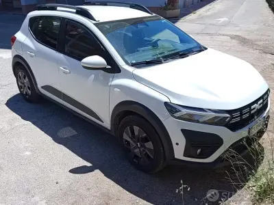 Usata Dacia Sandero Expression 101 CV (74 kW) 2025 Bianco Berlina