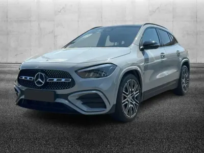 Usata Mercedes GLA200 AMG Line Premium 150 CV (110 kW) 2025 Grigio SUV