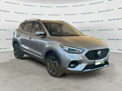 Usata MG ZS Luxury 111 CV (81 kW) 2023 Grigio SUV