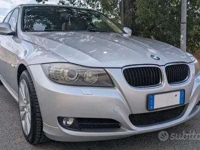 Usata BMW 318 M Sport 143 CV (105 kW) 2011 Grigio Station wagon