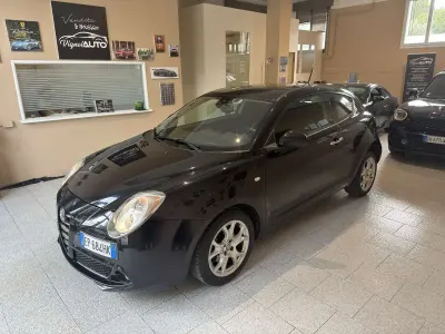 Usata Alfa Romeo MiTo Distinctive 95 CV (69 kW) 2013 Nero Utilitaria