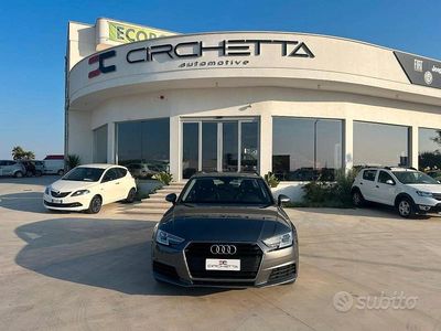 Usata Audi A4 Business 150 CV (110 kW) 2018 Grigio Station wagon