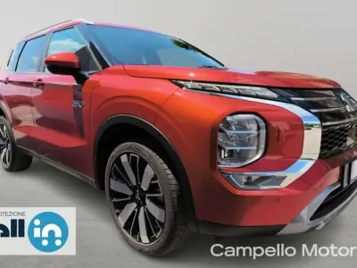 Nuova Mitsubishi Outlander P-HEV Intense 136 CV (100 kW) 2026 Rosso
