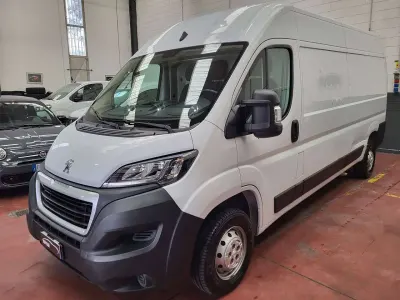 Usata Peugeot Boxer 140 CV (102 kW) 2023 Bianco Furgone