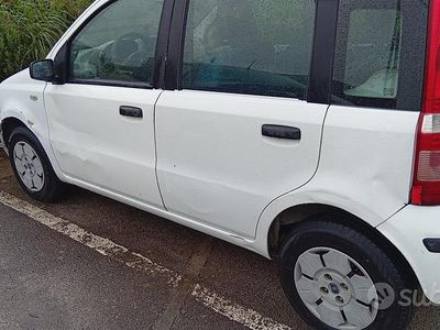 Usata Fiat Panda 54 CV (39 kW) 2006 Utilitaria