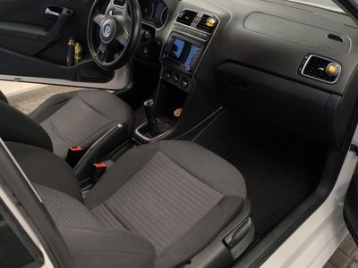 Usata VW Polo Comfortline 90 CV (66 kW) 2013 Bianco Coupé