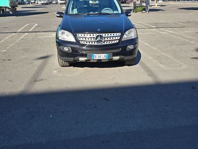 Mercedes ML320