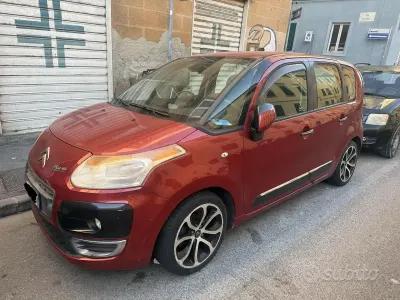 Usata Citroën C3 Picasso Exclusive 95 CV (69 kW) 2009 Rosso Monovolume