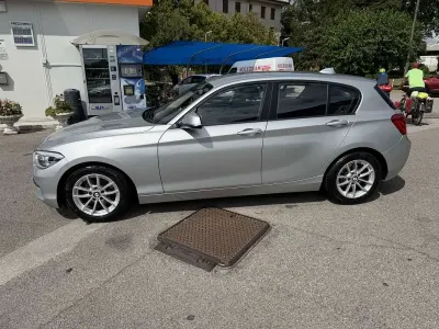 Usata BMW 116 Comfort Edition 116 CV (85 kW) 2016 Argento Utilitaria