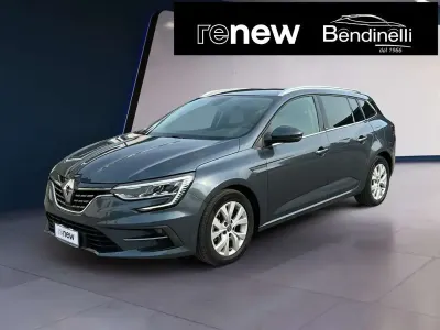 Usata Renault Megane E-Tech Business 158 CV (116 kW) 2020 Grigio Station wagon
