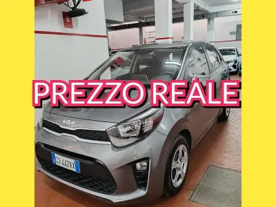 Usata Kia Picanto Comfort 67 CV (49 kW) 2022 Grigio Utilitaria
