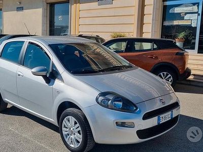 Argento Usata 2012 Fiat Punto Evo Dynamic Utilitaria | 6500 € (Molto cara)