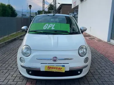 Usata Fiat 500 Lounge 69 CV (50 kW) 2008 Bianco Utilitaria