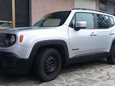 Usata Jeep Renegade Longitude 120 CV (88 kW) 2016 Argento SUV