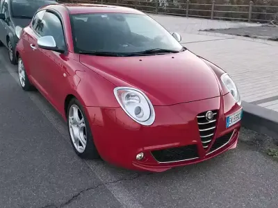 Usata Alfa Romeo MiTo 135 CV (99 kW) 2011 Rosso Utilitaria