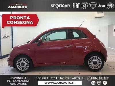 Begagnad Fiat 500 Lounge 86 HK (63 kW) 2011 Röd Sedan