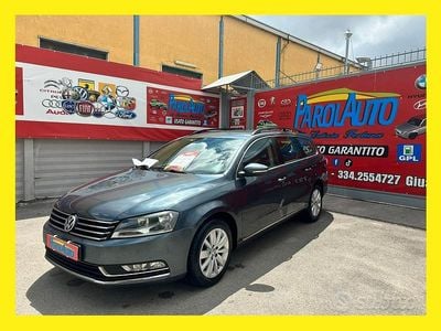 Usata VW Passat 150 CV (110 kW) 2012 Grigio Station wagon