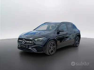 Käytetty Mercedes GLA200 AMG line 150 HP (110 kW) 2024 Musta Katumaasturi
