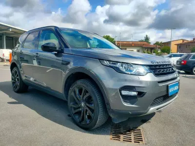 Usata Land Rover Discovery Sport HSE Luxury 190 CV (139 kW) 2015 Grigio SUV