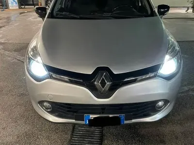 Usata Renault Clio 48 CV (35 kW) 2014 Grigio Utilitaria