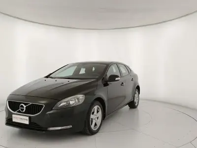 Usata Volvo V40 Business Edition 2018 Nero Berlina