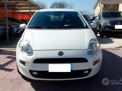 Usata Fiat Punto S 95 CV (69 kW) 2017 Bianco Utilitaria