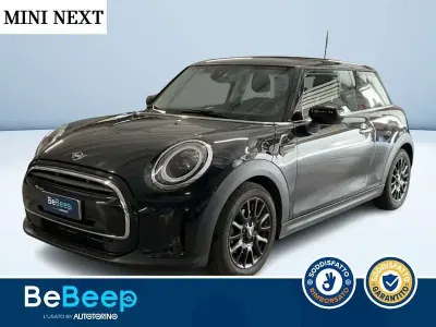 Usata Mini ONE Essential 102 CV (75 kW) 2022 Nero Utilitaria