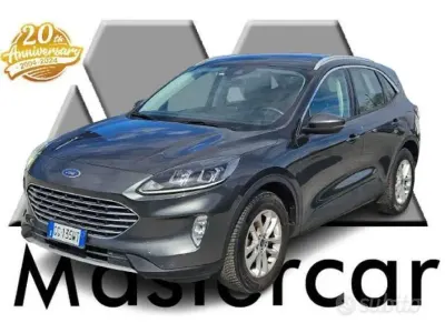 Usata Ford Kuga Titanium 150 CV (110 kW) 2021 Grigio SUV