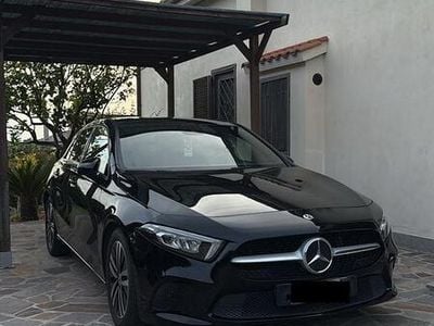 Usata Mercedes A180 Business 116 CV (85 kW) 2020 Nero Berlina