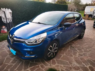 Usata Renault Clio IV 90 CV (66 kW) 2018 Bluazzurro Berlina