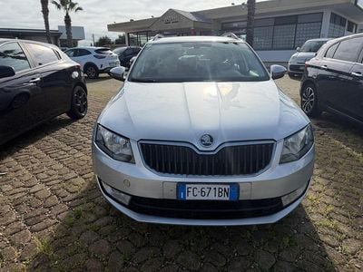 Usata Skoda Octavia G-TEC Ambition 110 CV (80 kW) 2016 Argento Station wagon