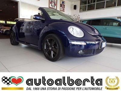 Usado VW New Beetle Cabriolet 116 HP (85 kW) 2010 Azul Cabrios