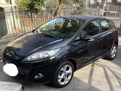 Usata Ford Fiesta 70 CV (51 kW) 2011 Nero Utilitaria