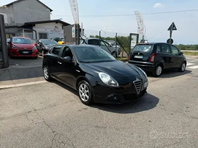 Usata Alfa Romeo Giulietta Progression 105 CV (77 kW) 2014 Nero Utilitaria