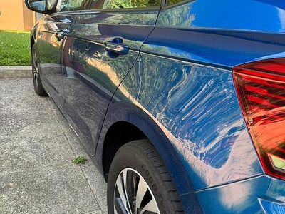 Usata VW Polo 95 CV (69 kW) 2019 Blu Utilitaria