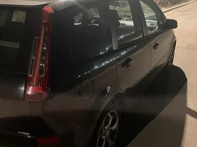 Usata Ford C-MAX 90 CV (66 kW) 2009 Nero Monovolume