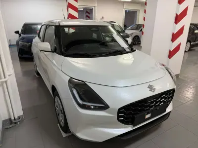 Nuova Suzuki Swift 83 CV (61 kW) 2026 Bianco artico Utilitaria