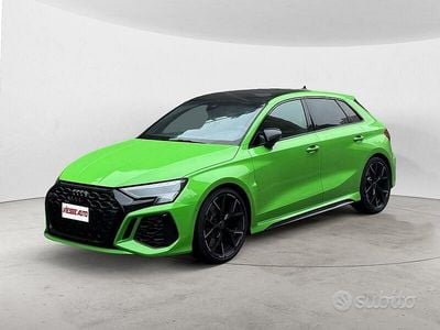 Usata Audi RS3 Comfort 400 CV (294 kW) 2024 Kyalami green Berlina