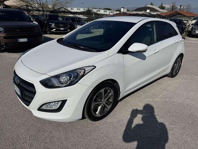 Occasion Hyundai i30 GO! 110 PK (80 kW) 2016 Wit Hatchback