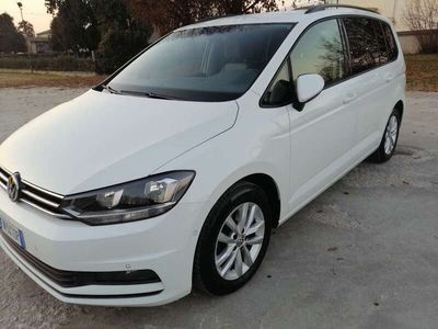 usata VW Touran 1.6 tdi Executive 115cv dsg