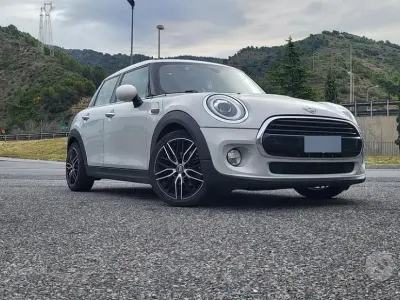 Begagnad Mini Cooper D