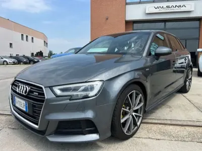 Usata Audi A3 S-Line 116 CV (85 kW) 2019 Grigio Berlina