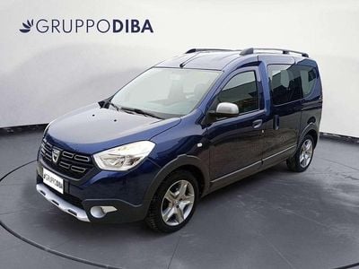 Usata Dacia Dokker Stepway 109 CV (80 kW) 2019 Blu/azzurro Monovolume