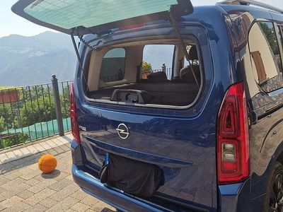Usata Opel Combo 110 CV (80 kW) 2019 Blu Monovolume