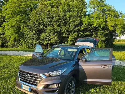 Usata Hyundai Tucson 136 CV (100 kW) 2018 Grigio SUV