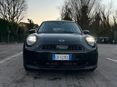 Usata Mini Cooper Coupé 156 CV (114 kW) 2024 Nero Coupé