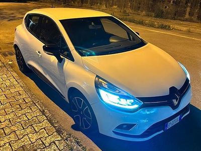 Usata Renault Clio IV 54 CV (39 kW) 2014 Bianco Berlina