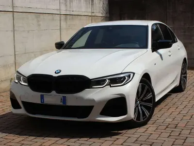Usata BMW 318 M Sport 150 CV (110 kW) 2022 Bianco Berlina