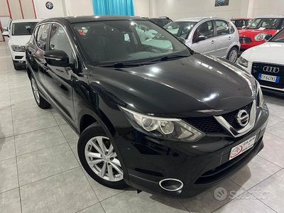 Usata Nissan Qashqai Tekna 131 CV (96 kW) 2014 Nero SUV